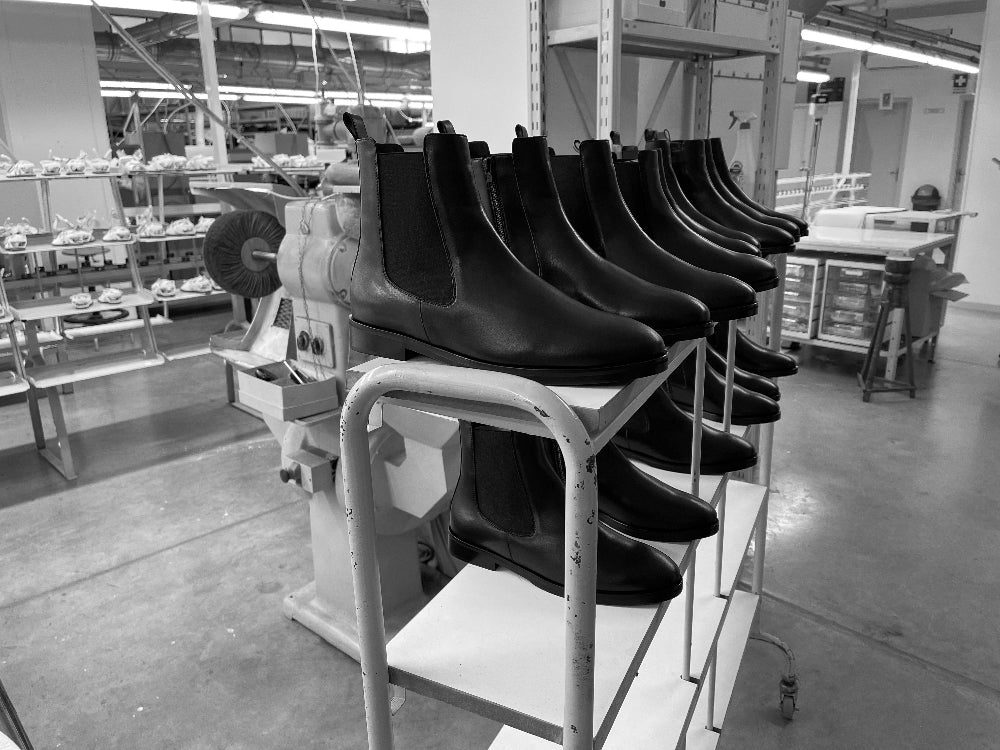 Atmosphäre in der Produktion von Kathis Shoes in Italien
