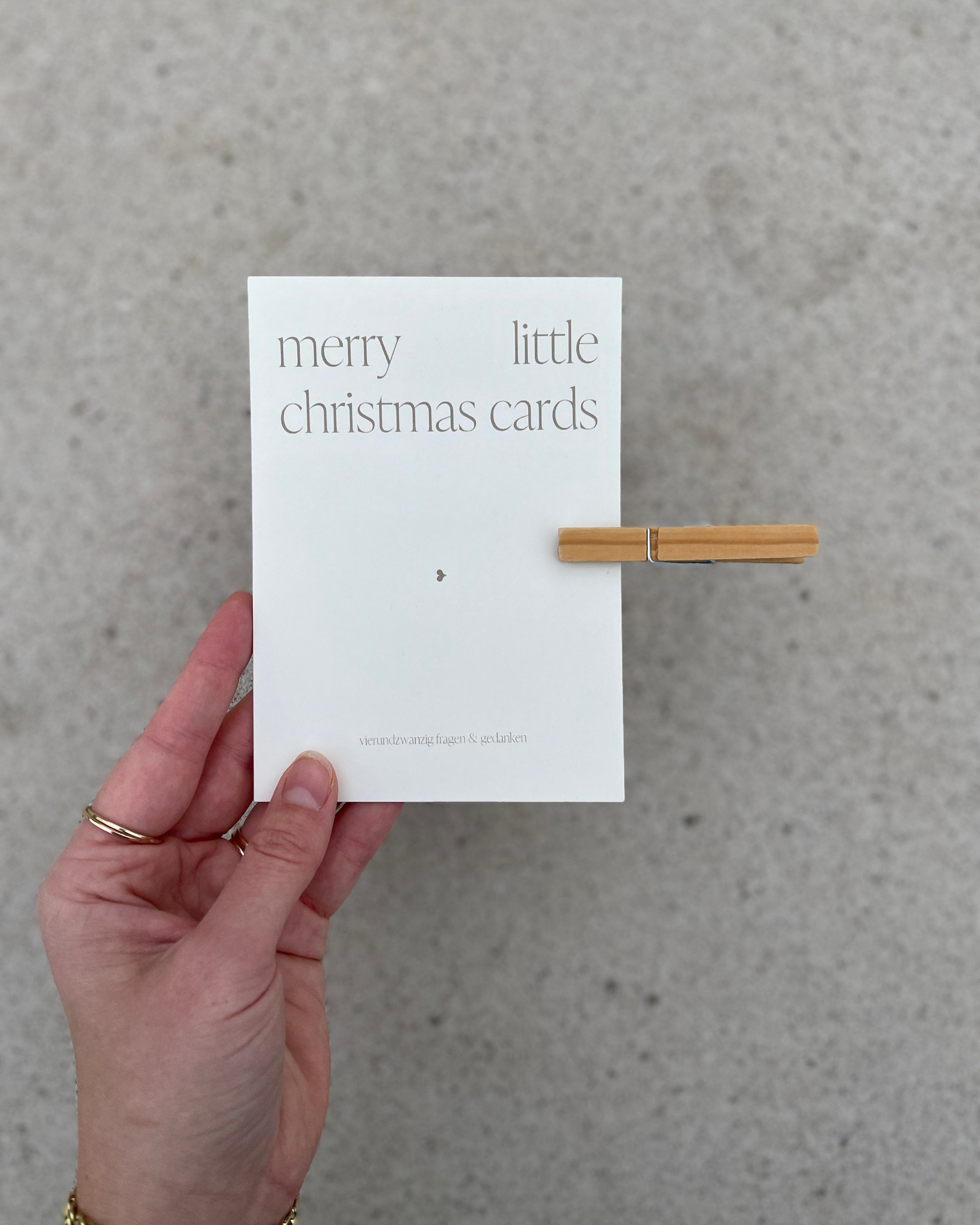 Merry Little Christmas Cards Achtsamer Adventskalender für Erwachsene – 24 Fragen und Gedanken für ein bewusstes und achtsames Leben, designed und gedruckt in Mainz