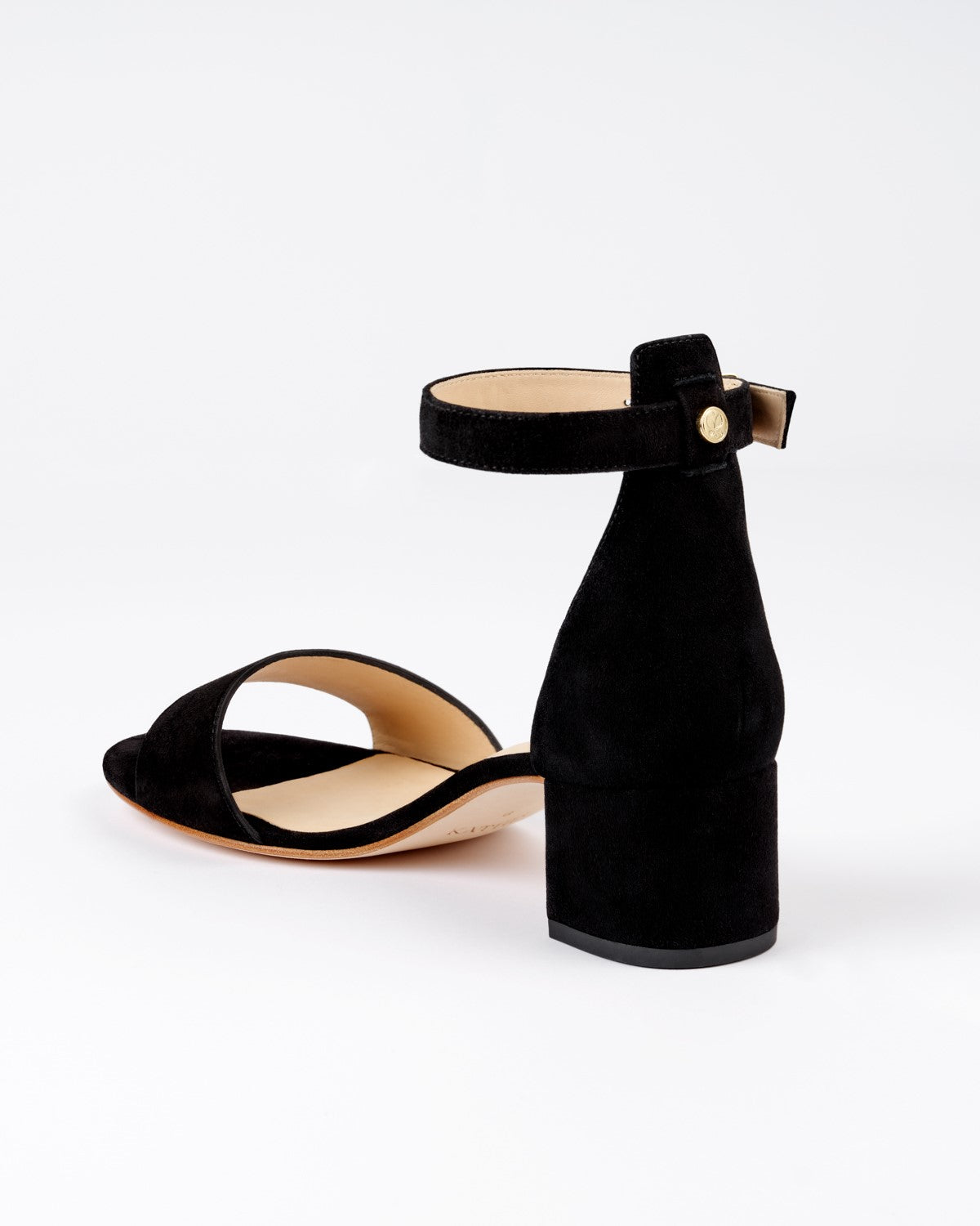 Rückansicht der No.03 Sandalette in Schwarz