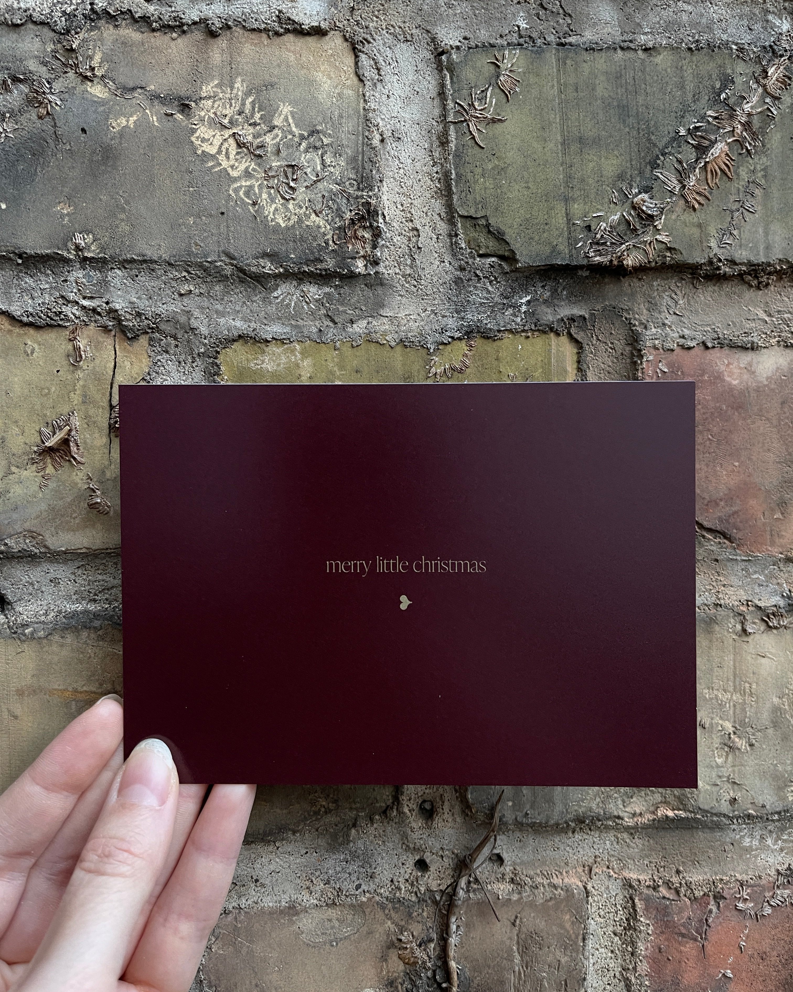 weihnachtskarte-merry-little-christmas-burgundy-kathis-shoes, postkarte, grußkarte frohe weihnachten