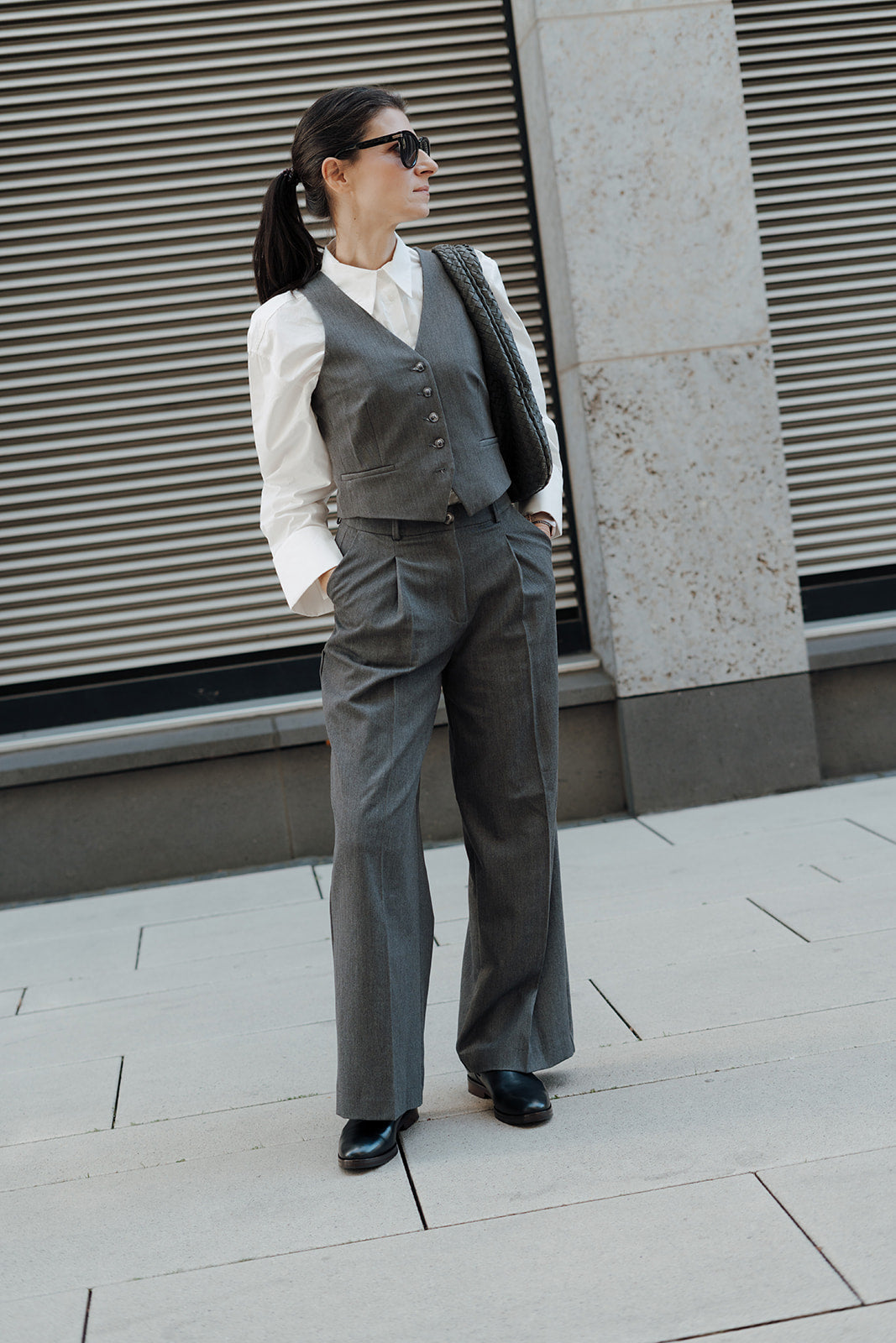  No.01 Chelsea Boots Outfitinspiration große Frauen in Chelsea Boots Leder  in Übergröße von Kathis shoes